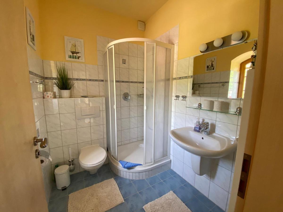Villa Schlossallee Глове Экстерьер фото